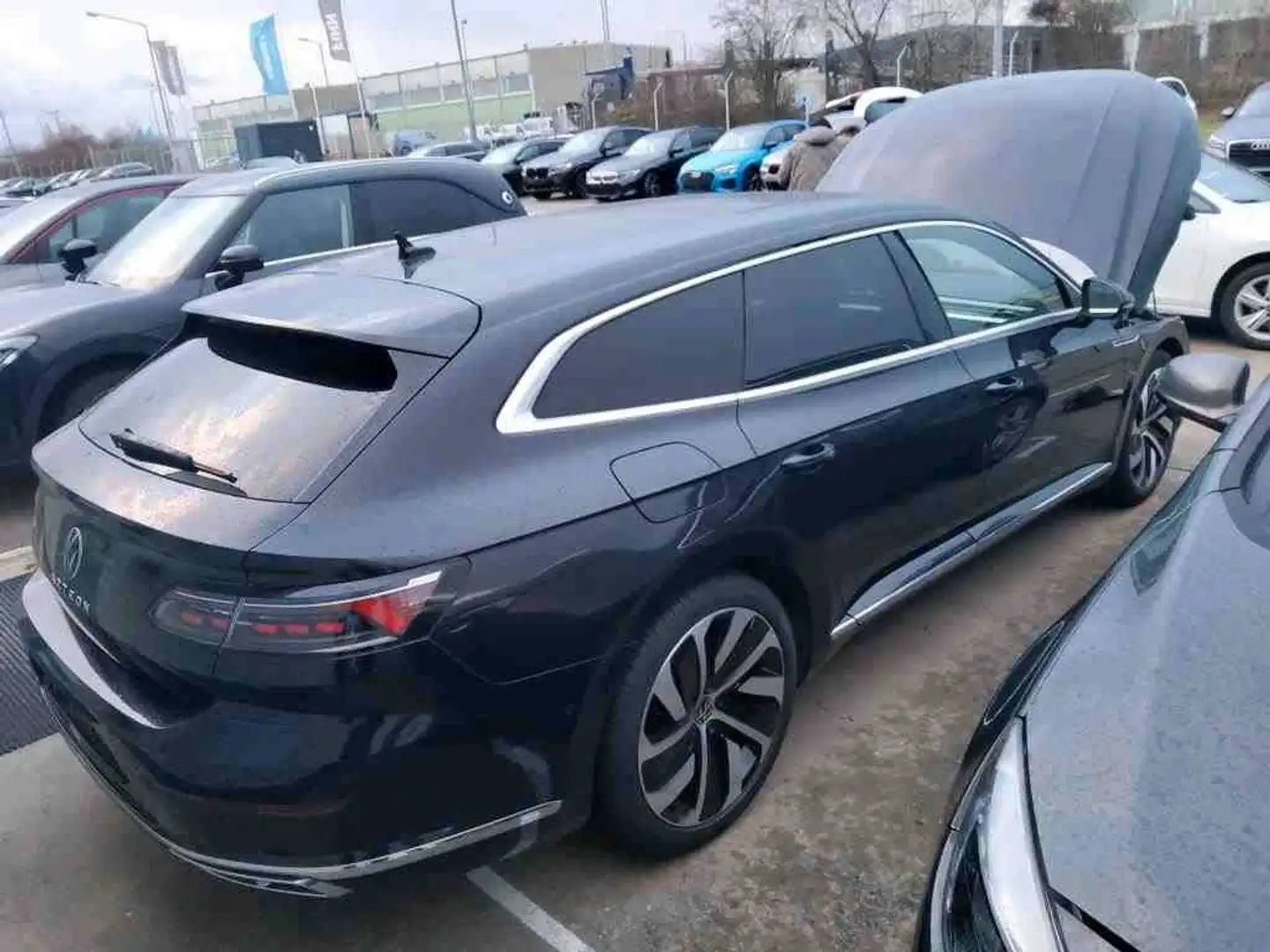 Volkswagen Arteon Shooting Brake R-Line2.0TDI DSG Leder LED Schwarz - 2
