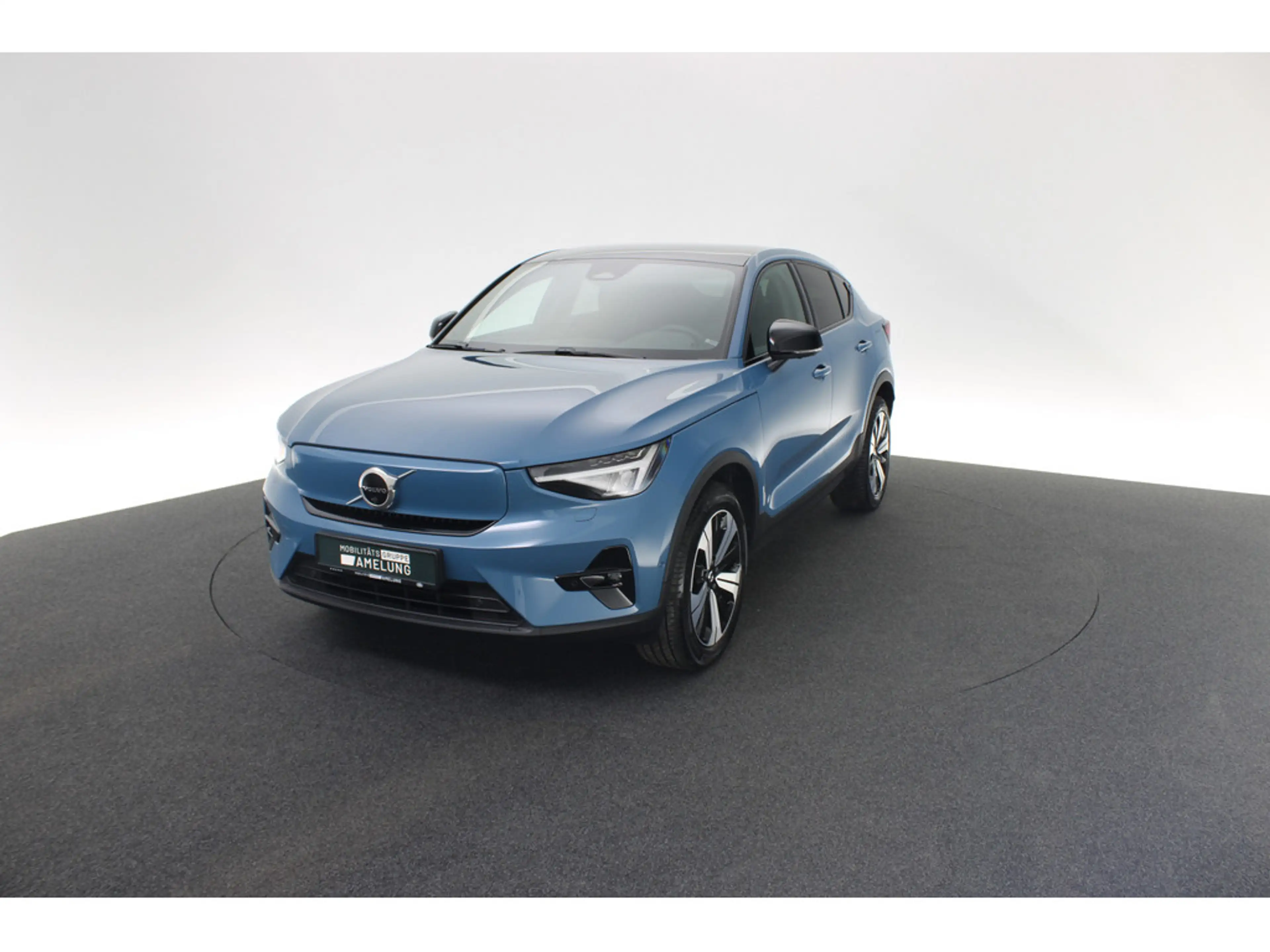 Volvo C40 Ultimate Recharge Pure Electric 2WD PANO — photo 14