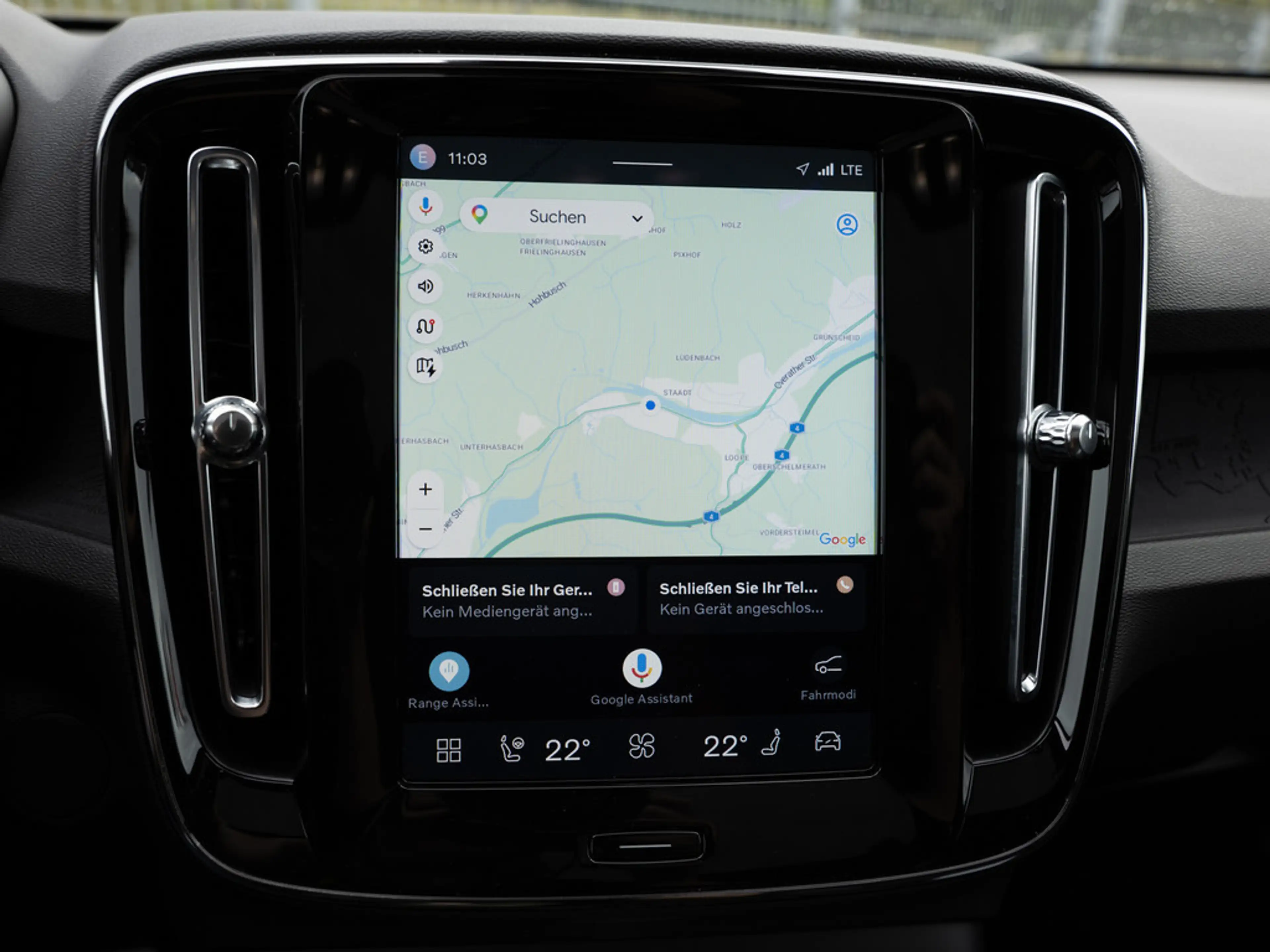 Volvo C40 Ultimate Recharge Pure Electric 2WD PANO — photo 35