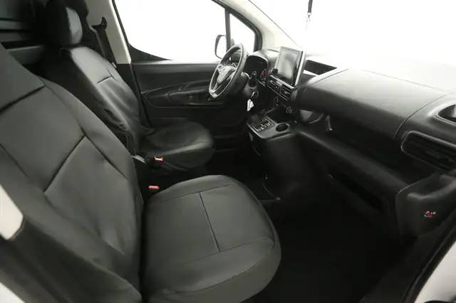 Opel Combo-E view 23