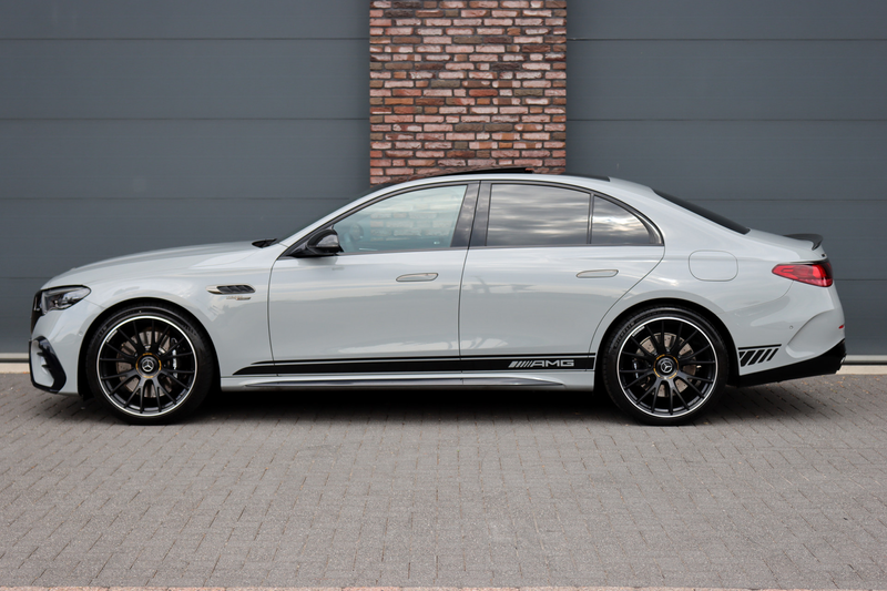 Mercedes-Benz E 53 AMG 4MATIC+ Edition 1 | 612pk | Hyperscreen | Carbon | — photo 9
