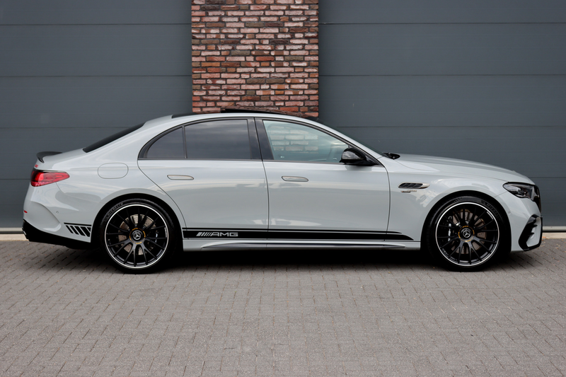 Mercedes-Benz E 53 AMG 4MATIC+ Edition 1 | 612pk | Hyperscreen | Carbon | — photo 11