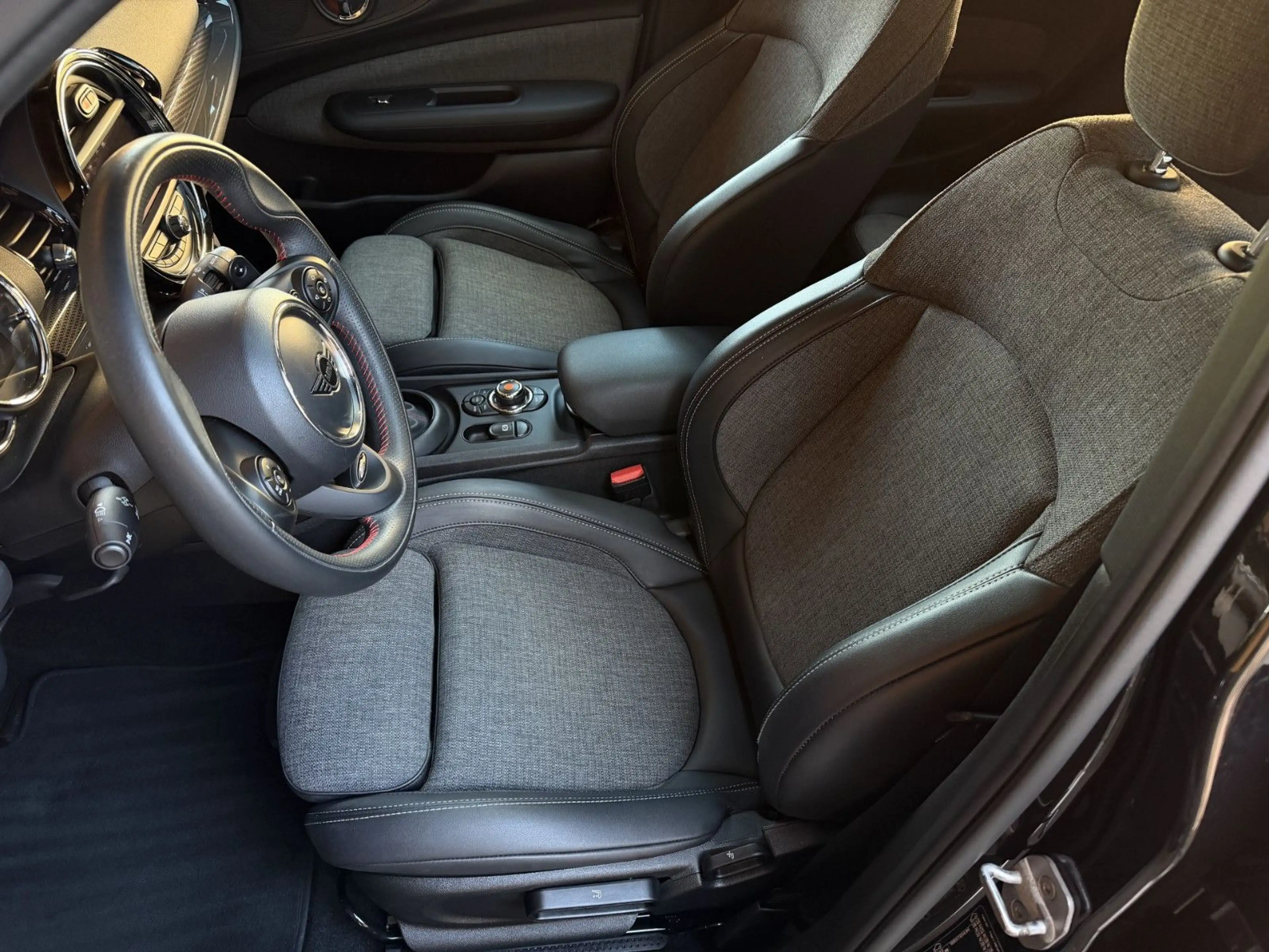 MINI Cooper SD Clubman COOPER SD Clubman Cooper SD All4 PANORAMA — photo 9