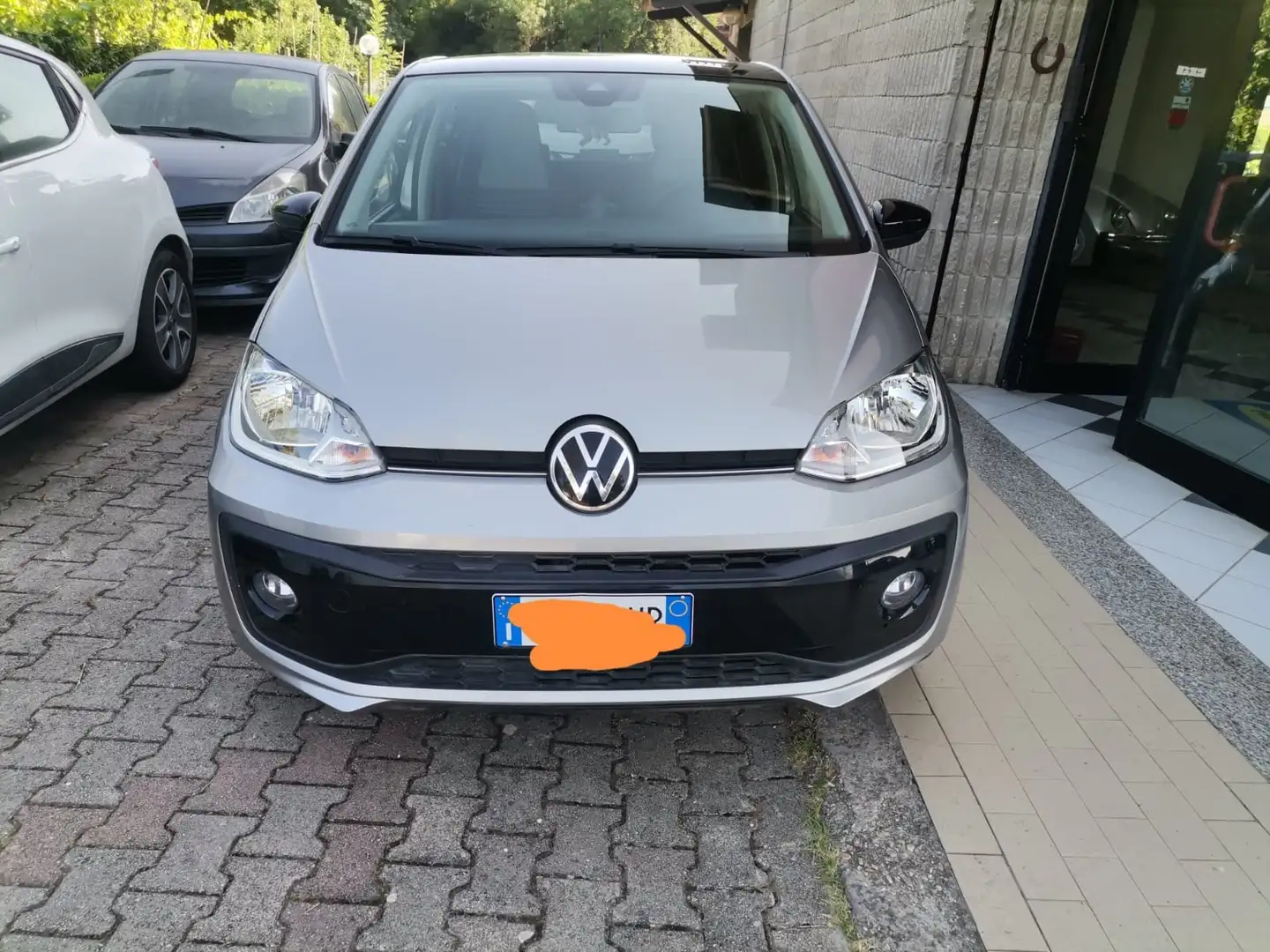Volkswagen up! R-LINE Grigio - 1