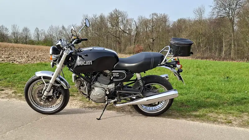 Ducati 1000 GT - foto 2
