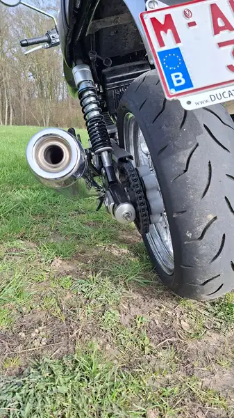 Ducati 1000 GT - foto 3