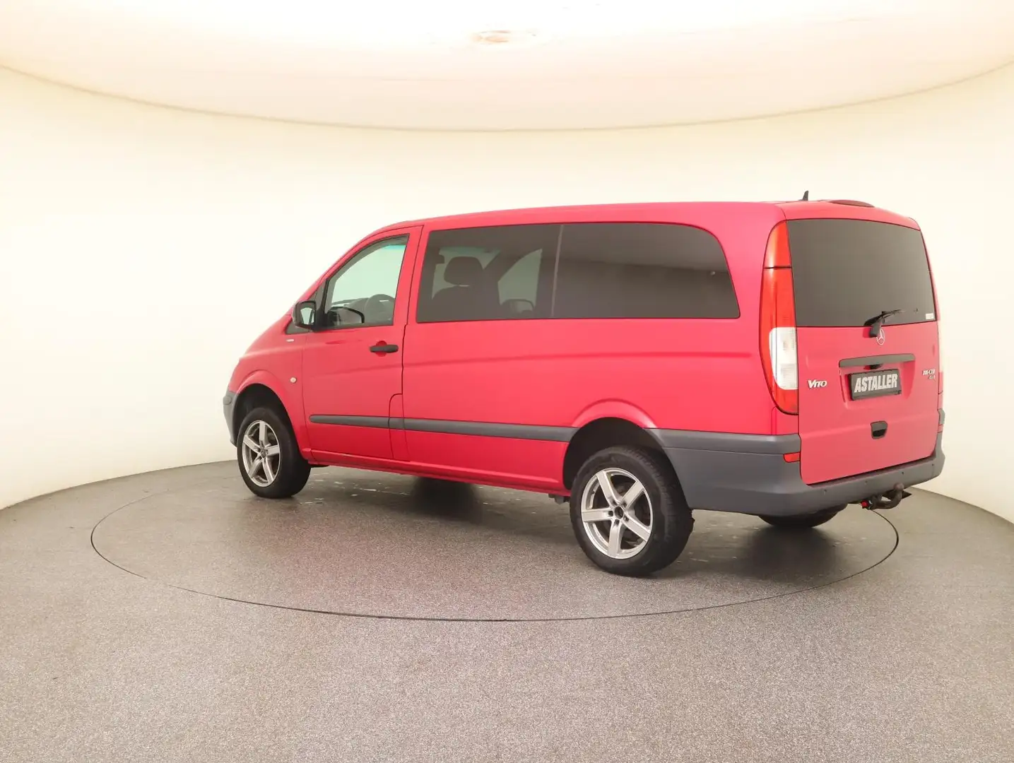 Mercedes-Benz Vito 116 CDI 4x4 Kombi Lang Xenon+AHK+Comand+Sthzg Rouge - 2