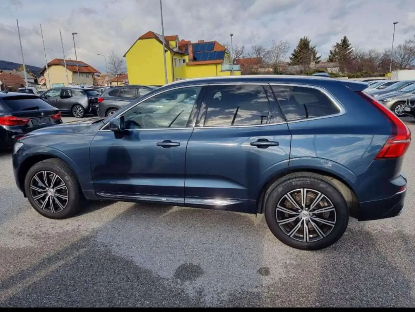 Volvo XC60 XC60 D5 Inscription AWD Geartronic Inscription Blau - 2