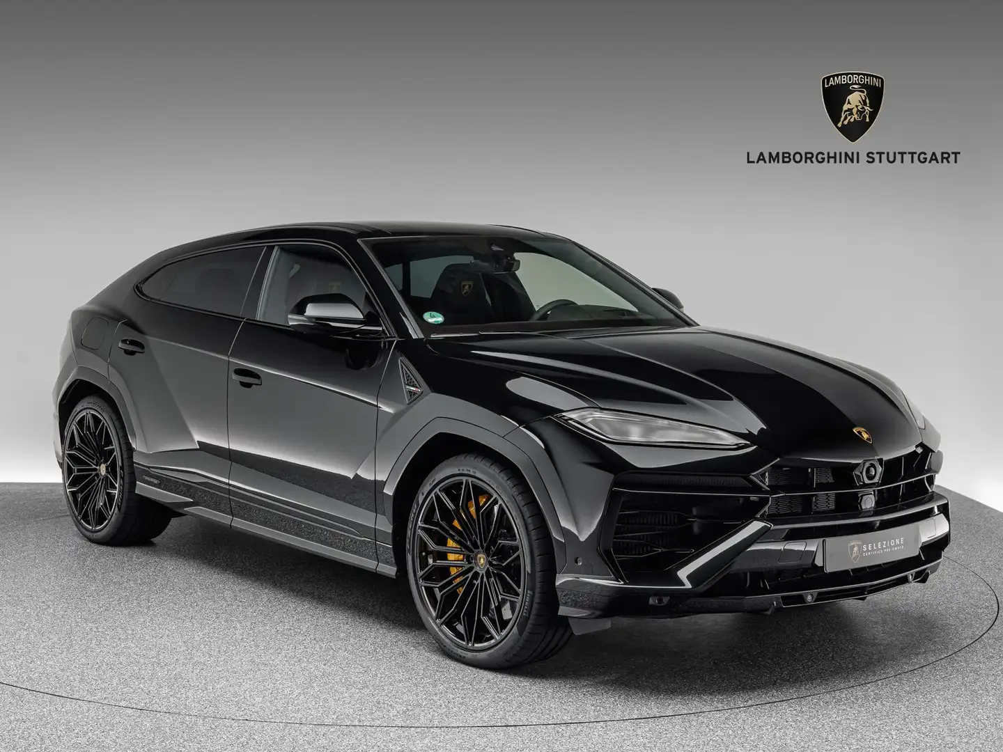 Lamborghini Urus SE Black - 1