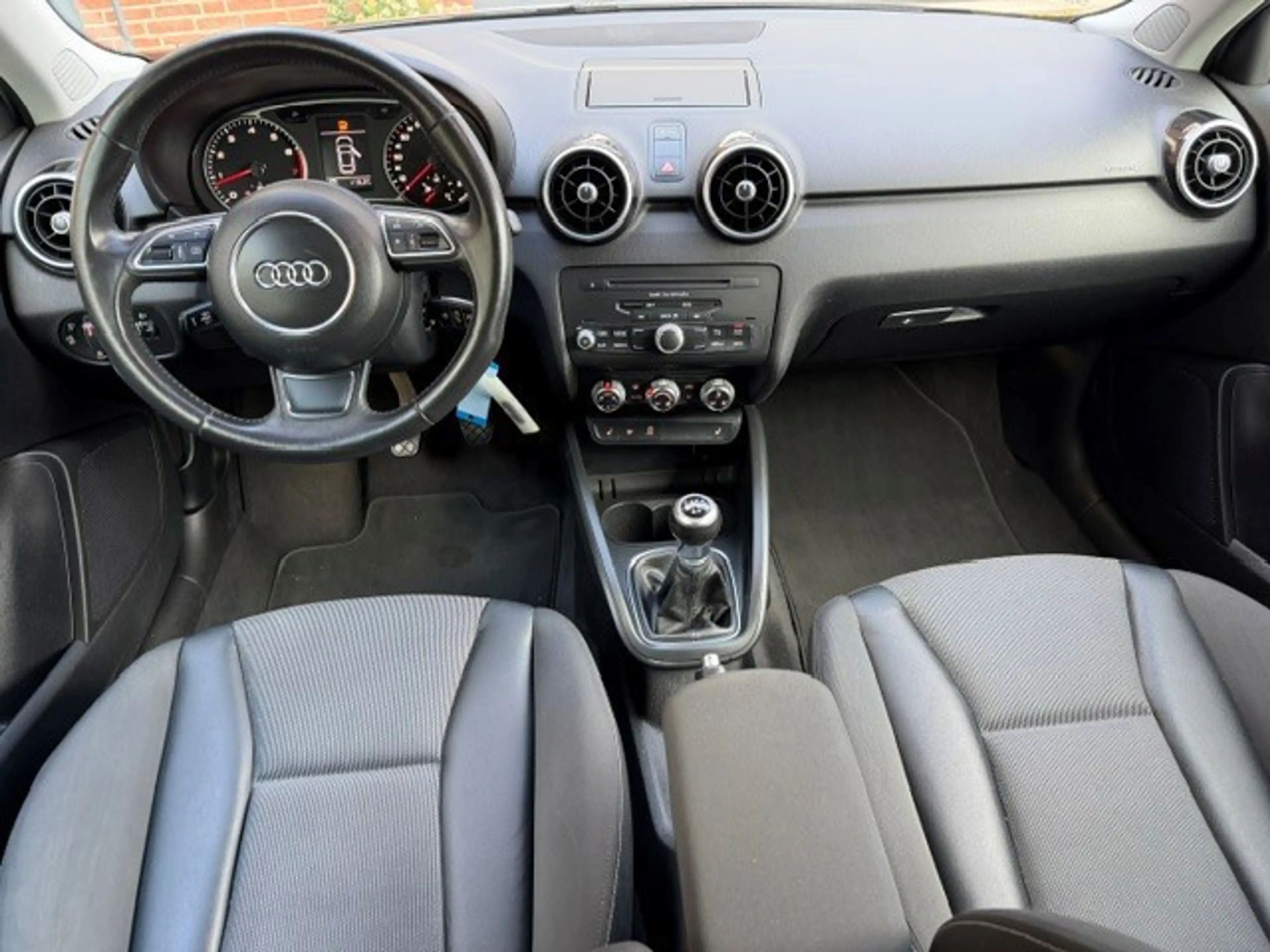 Audi A1 1.2 TFSI Attraction Pro Line,bj.2011, 162.512 km. — photo 5
