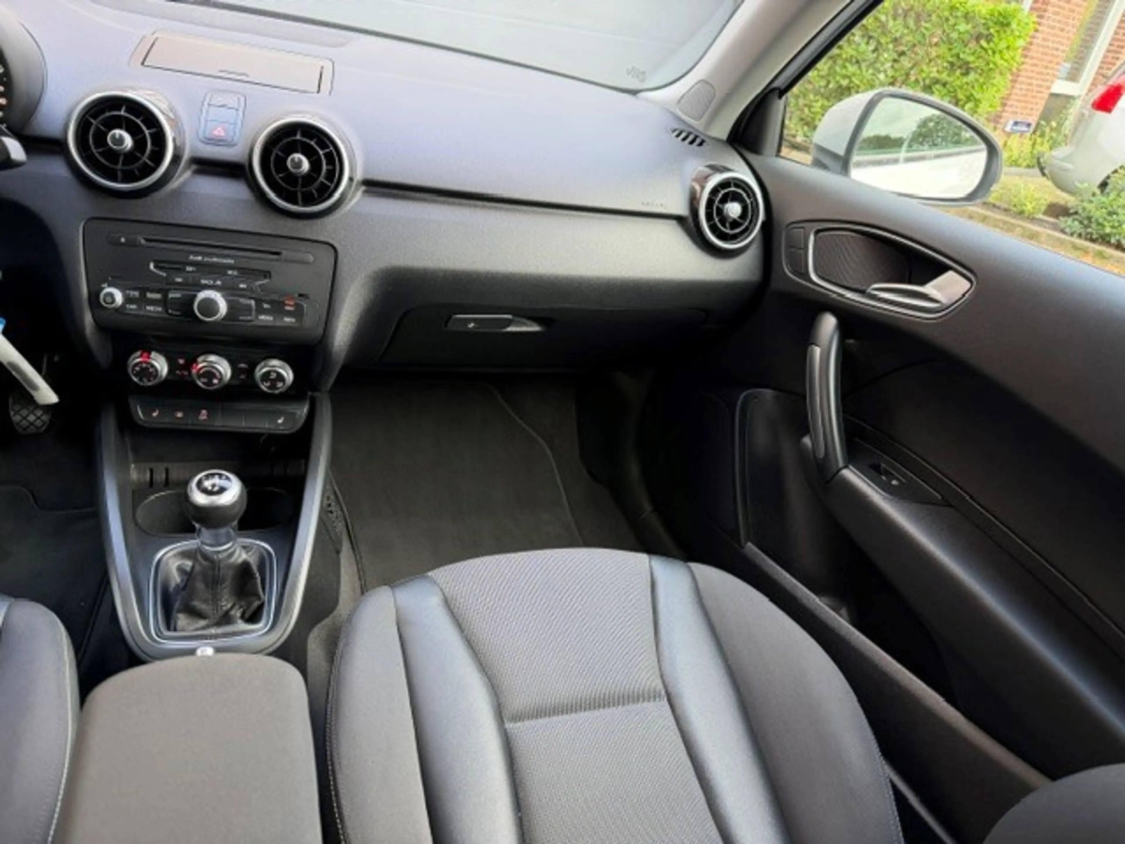 Audi A1 1.2 TFSI Attraction Pro Line,bj.2011, 162.512 km. — photo 13