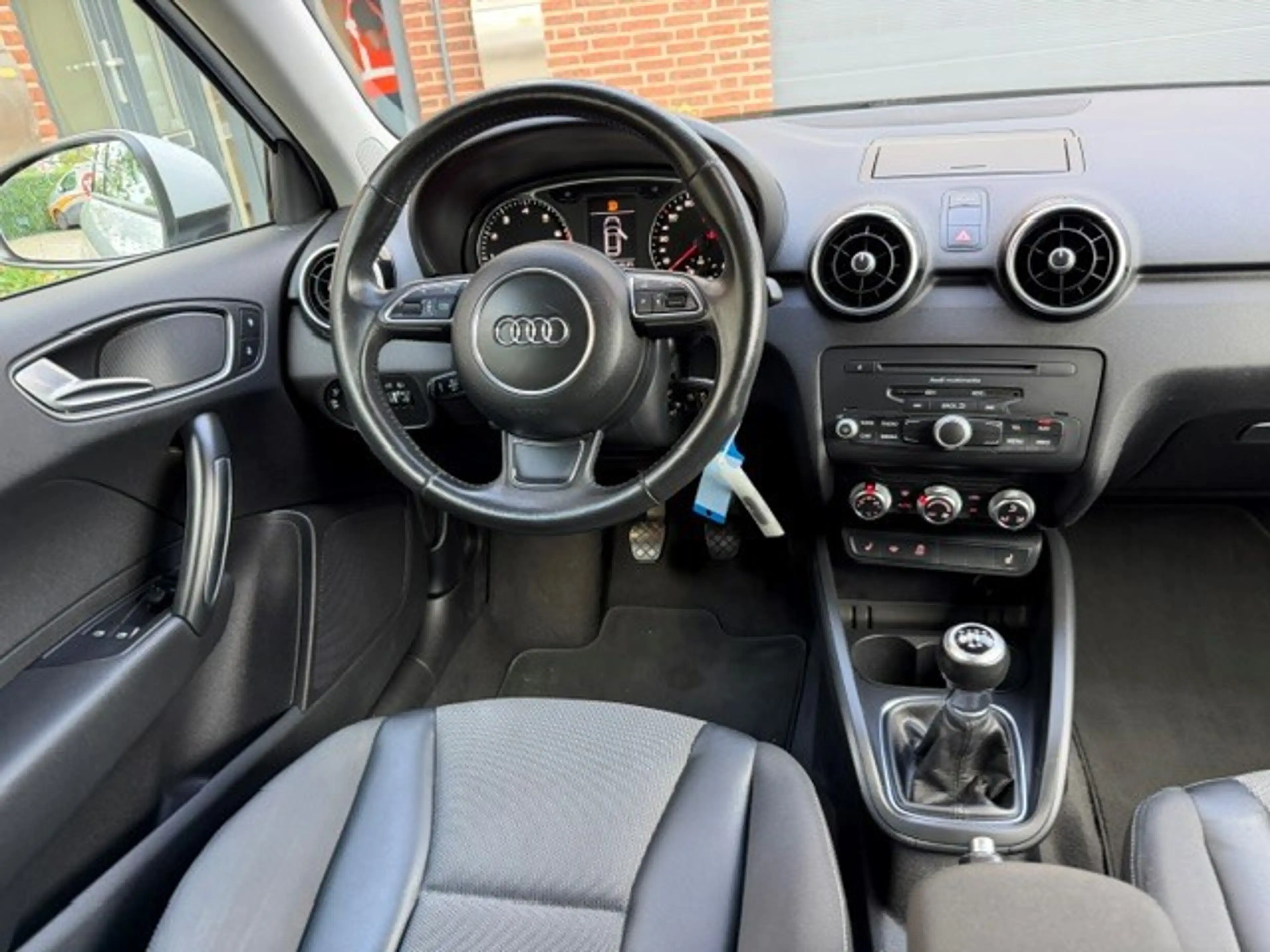 Audi A1 1.2 TFSI Attraction Pro Line,bj.2011, 162.512 km. — photo 15