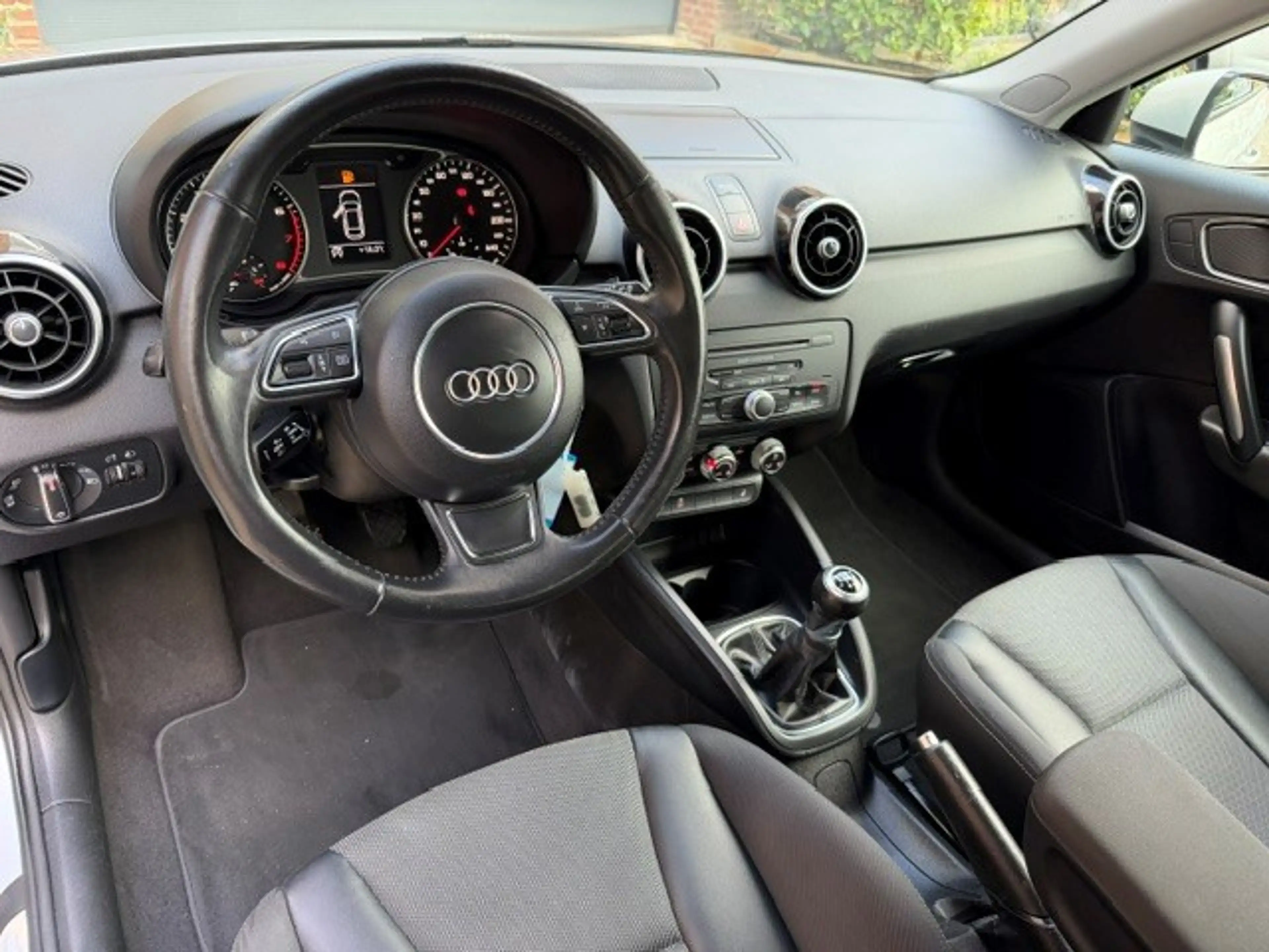 Audi A1 1.2 TFSI Attraction Pro Line,bj.2011, 162.512 km. — photo 6