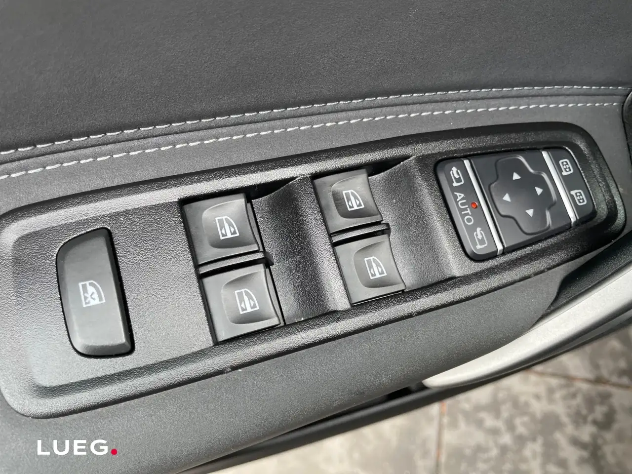 Mercedes-Benz T-Class T 180 d PROGRESSIVE Standard Perf AUT DynLicht 18