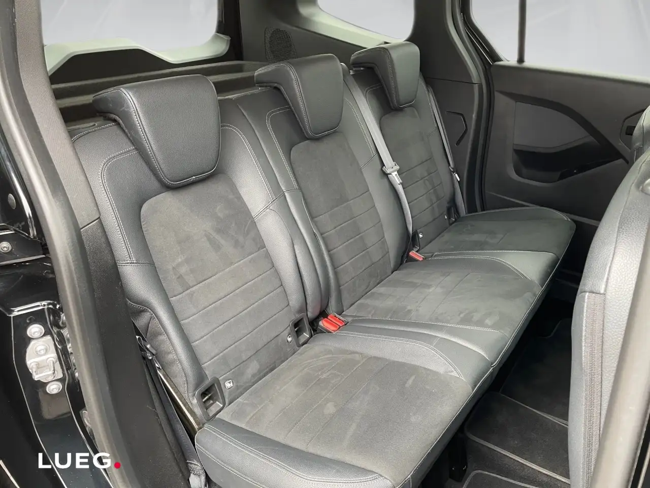 Mercedes-Benz T-Class T 180 d PROGRESSIVE Standard Perf AUT DynLicht 13