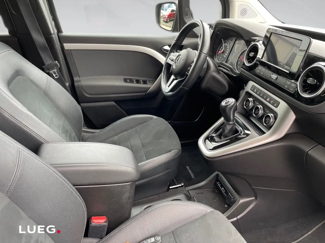 Mercedes-Benz T-Class T 180 d PROGRESSIVE Standard Perf AUT DynLicht 9