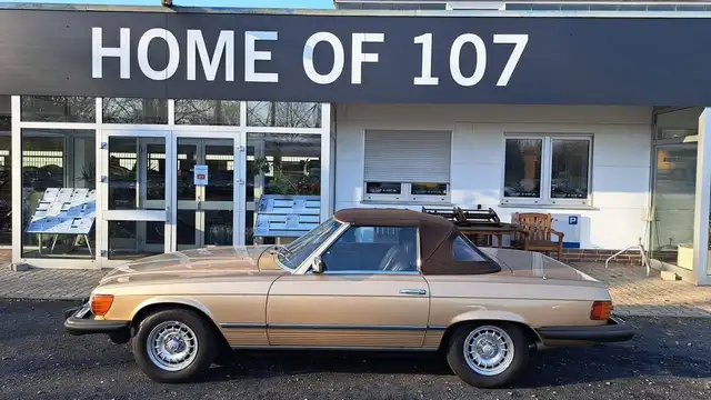 Mercedes-Benz SL 380