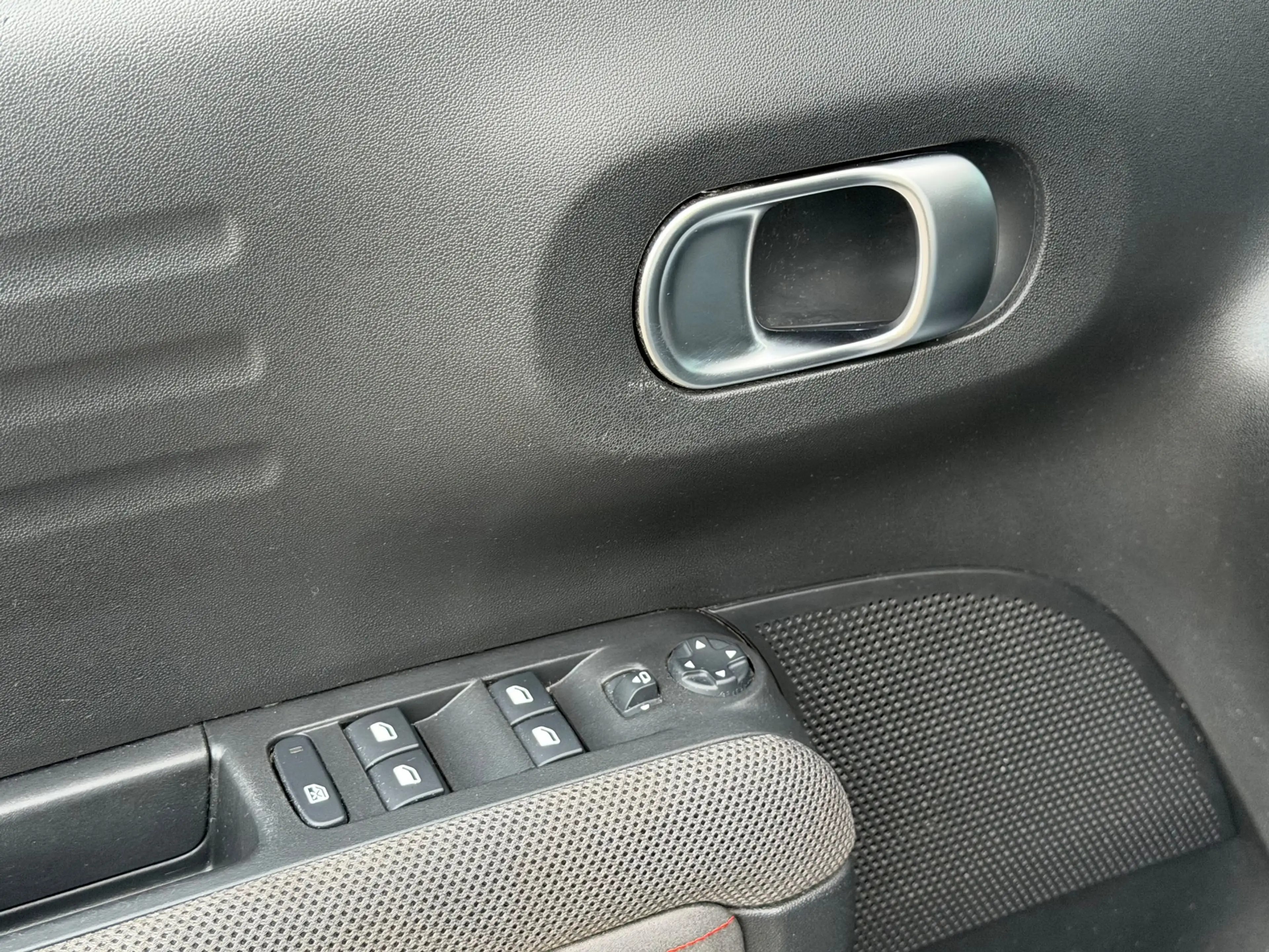 Citroen C3 Aircross 1.2 PureTech S&S Feel CLIMA NAVI CRUISE STOELVERW — photo 12