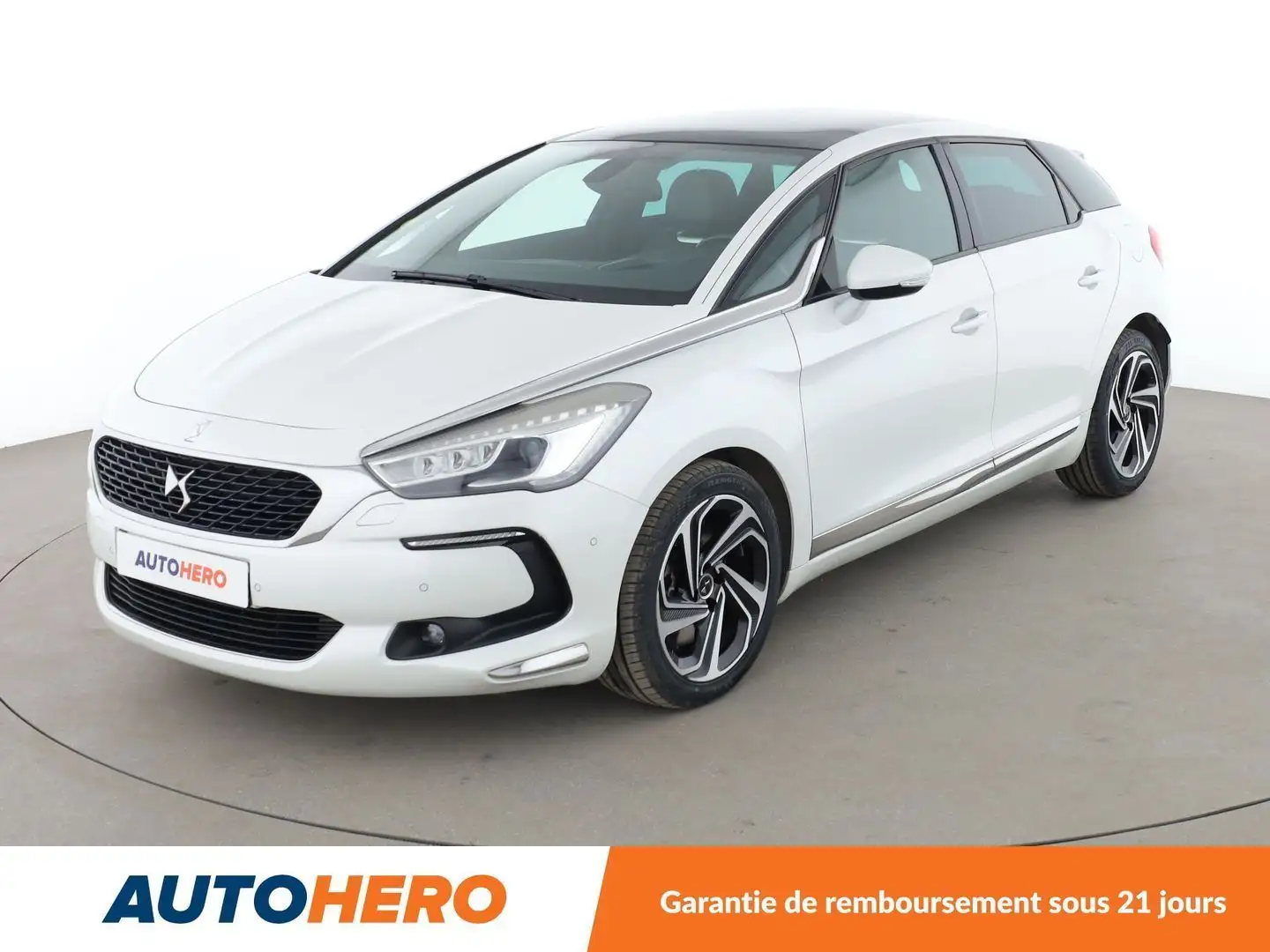 Citroen DS5 2.0 Blue-HDi Sport Chic EAT6 Blanc - 1