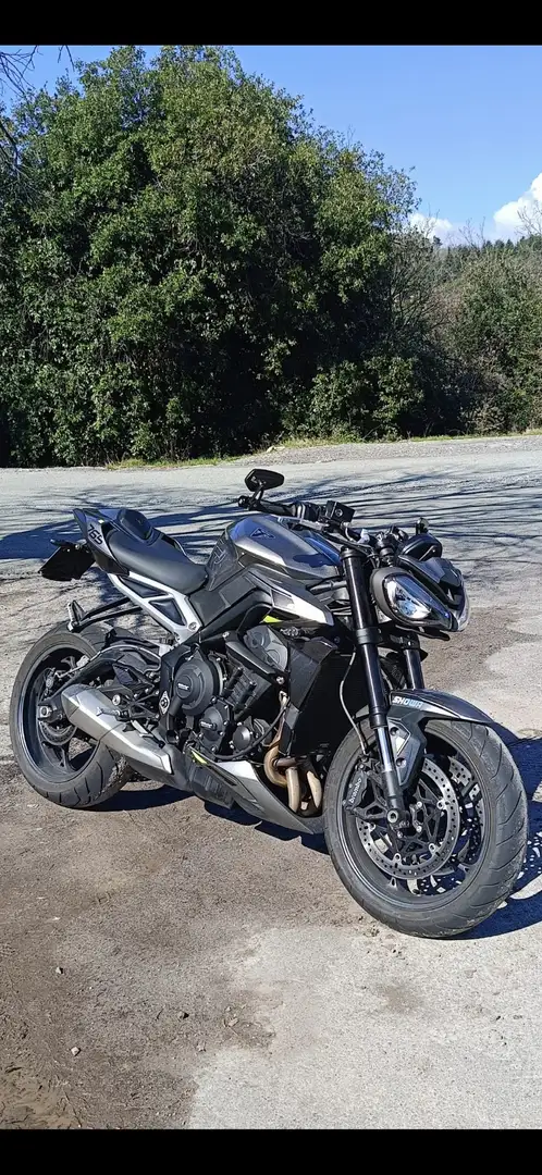 Triumph Street Triple 765 R Grigio - 2