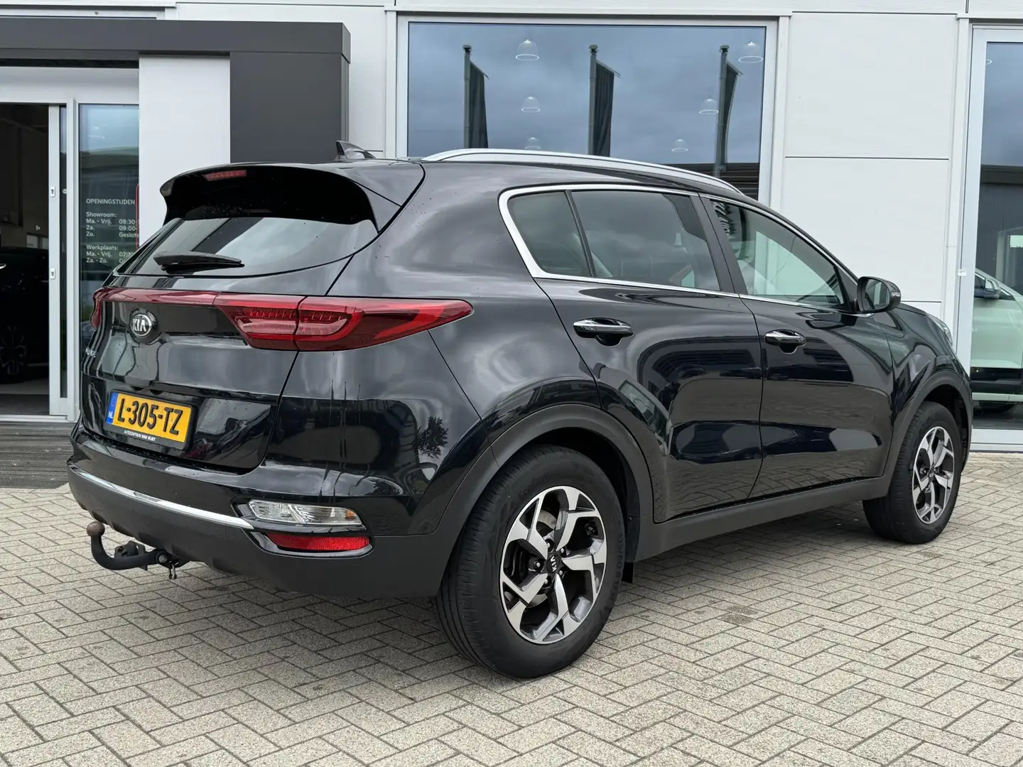 Kia Sportage 1.6 GDI DynamicLine | Lage Kilometerstand | 1e Eig Zwart - 2