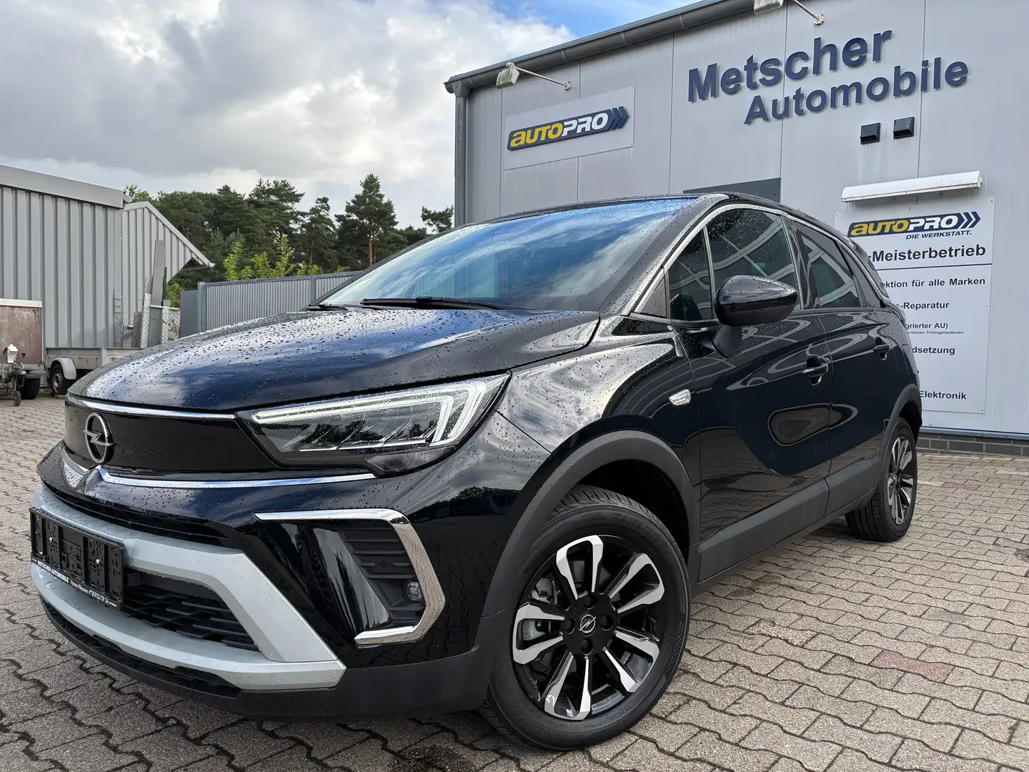 Opel Crossland X Elegance *Navi*Kamera*APP*PDC* Schwarz - 1