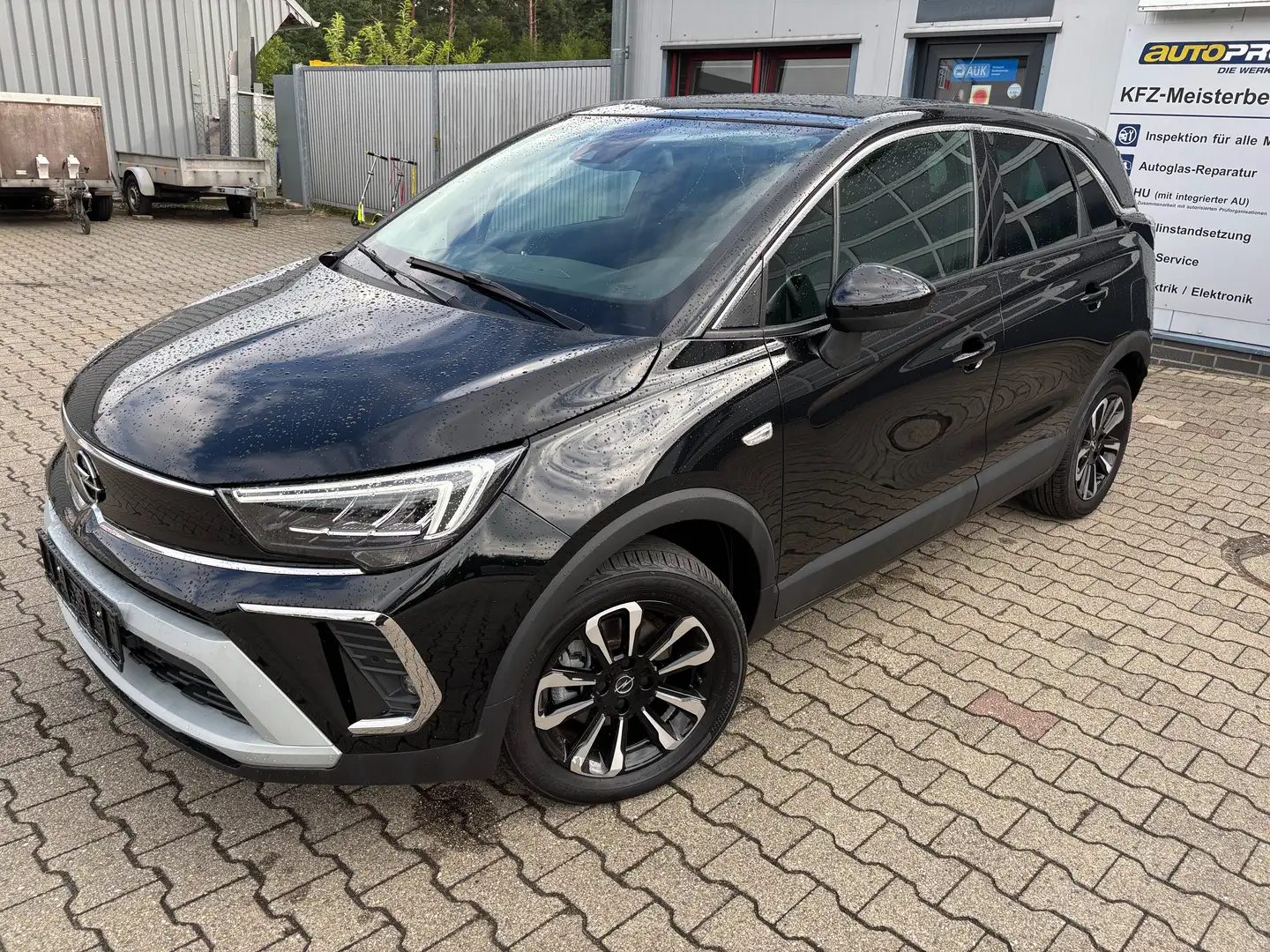 Opel Crossland X Elegance *Navi*Kamera*APP*PDC* Schwarz - 2