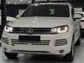 Volkswagen Touareg 3.0TDI V6 *PANO*LUFT*XEN*R-CAM*DYNA*AHK* Weiß - thumbnail 3