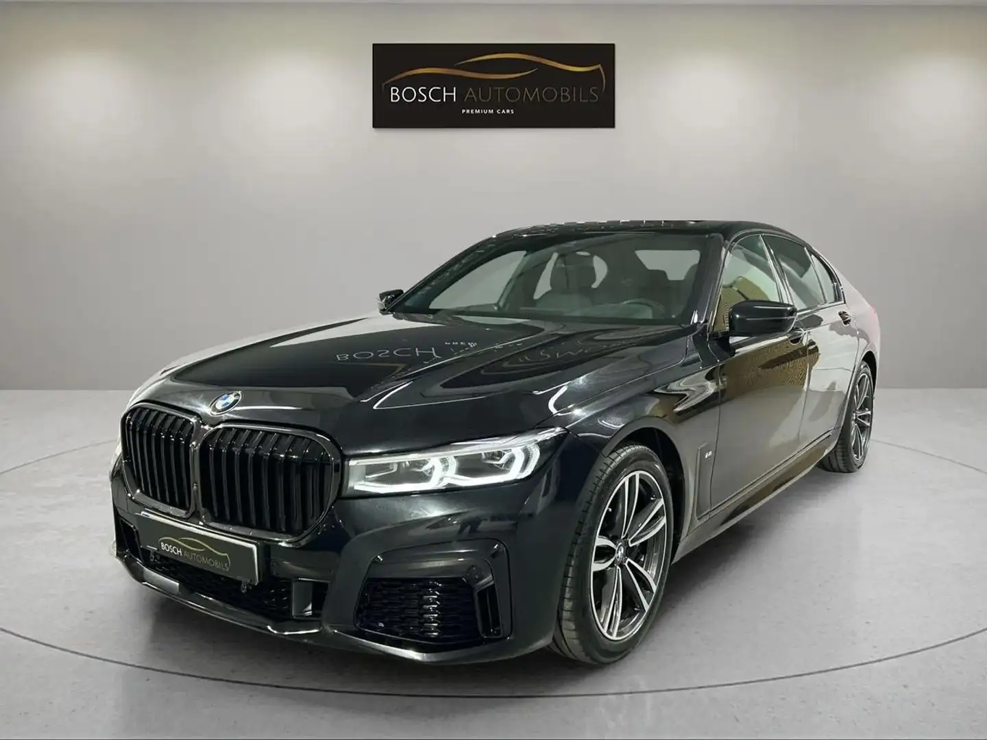 BMW 740 740d xDrive 340cv M Sport Negro - 1
