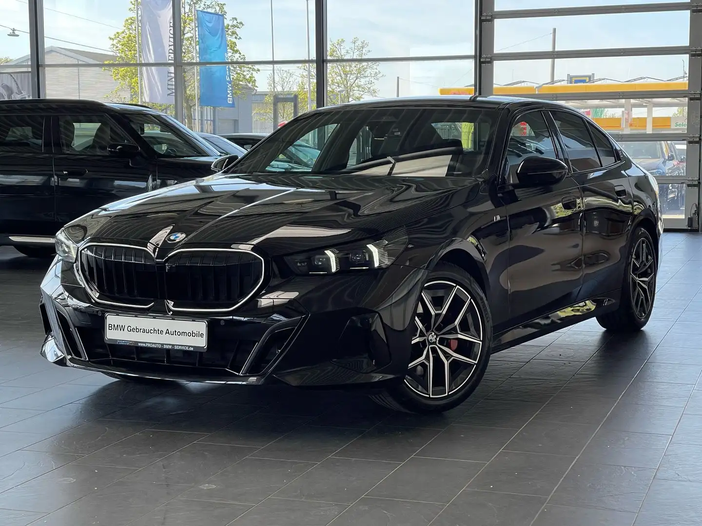 BMW 520 d M Sport Pro K.Zg/HUD/Pano/A-LED/360°Kam/H-K Schwarz - 2