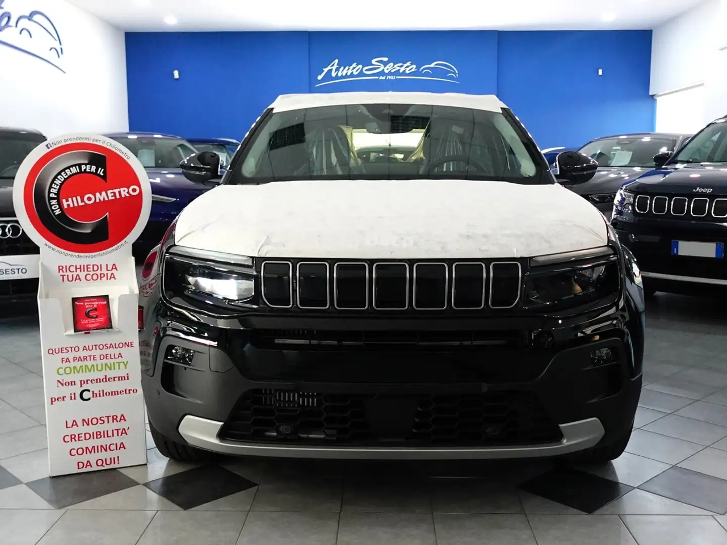 Jeep Avenger 1.2 GSE T3 100 CV SUMMIT Noir - 1