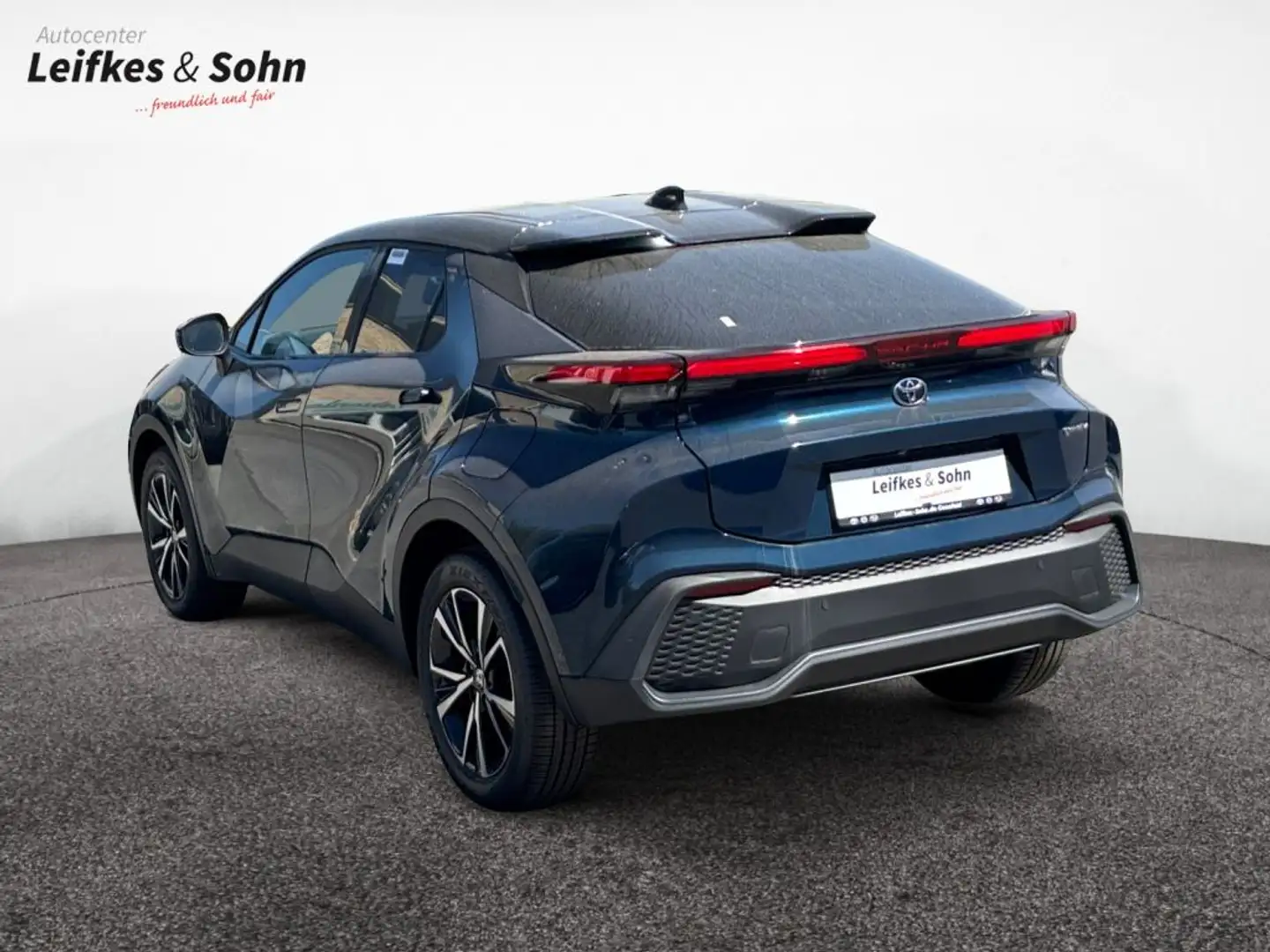 Toyota C-HR 2.0 Plug-in-Hybrid Teamplayer - 2