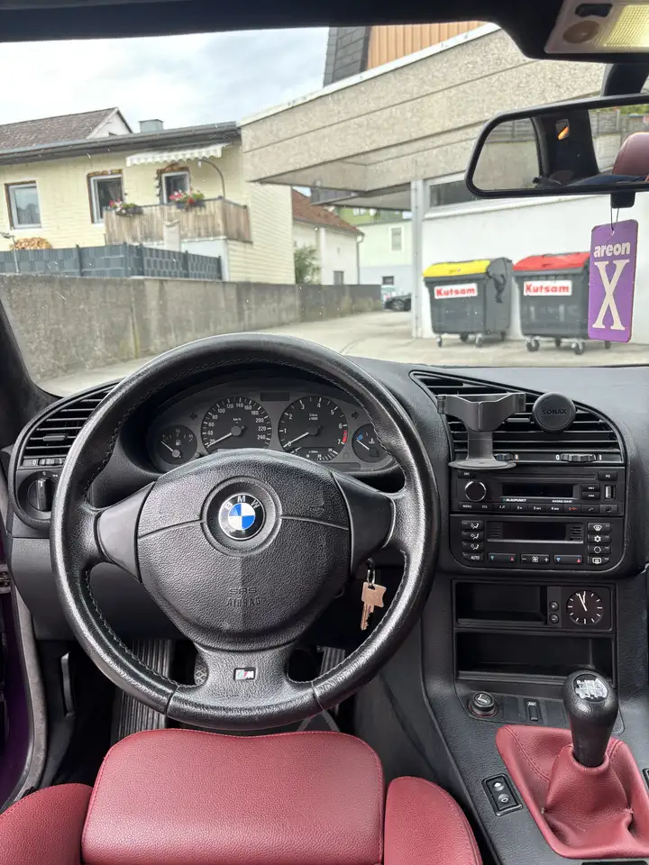 BMW 320i Coupé Sport-Edition, foto 12