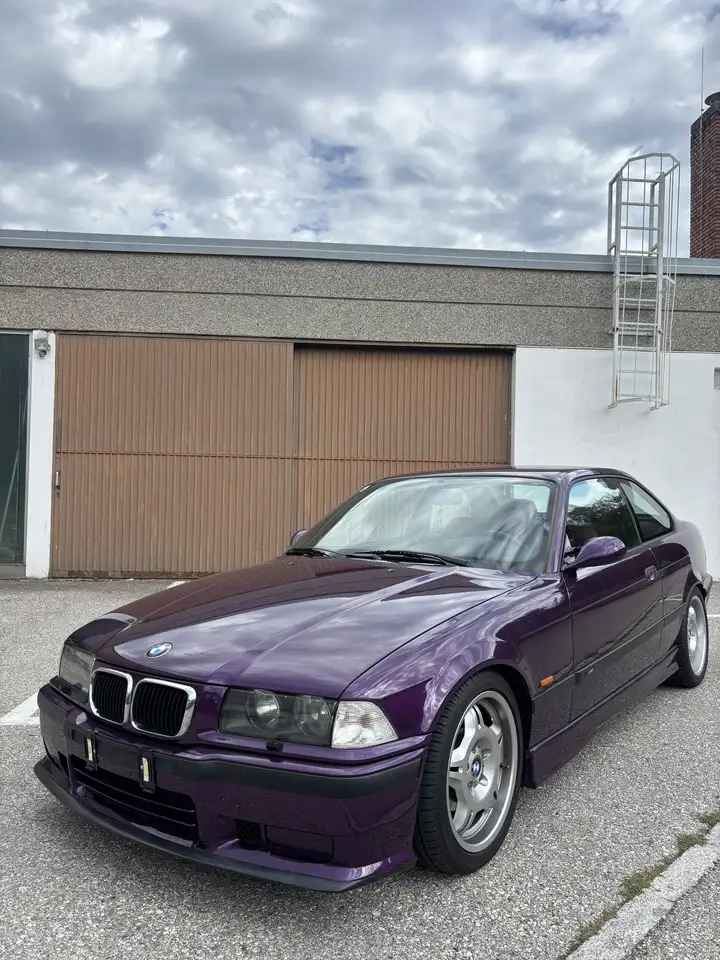 BMW 320i Coupé Sport-Edition, foto 4