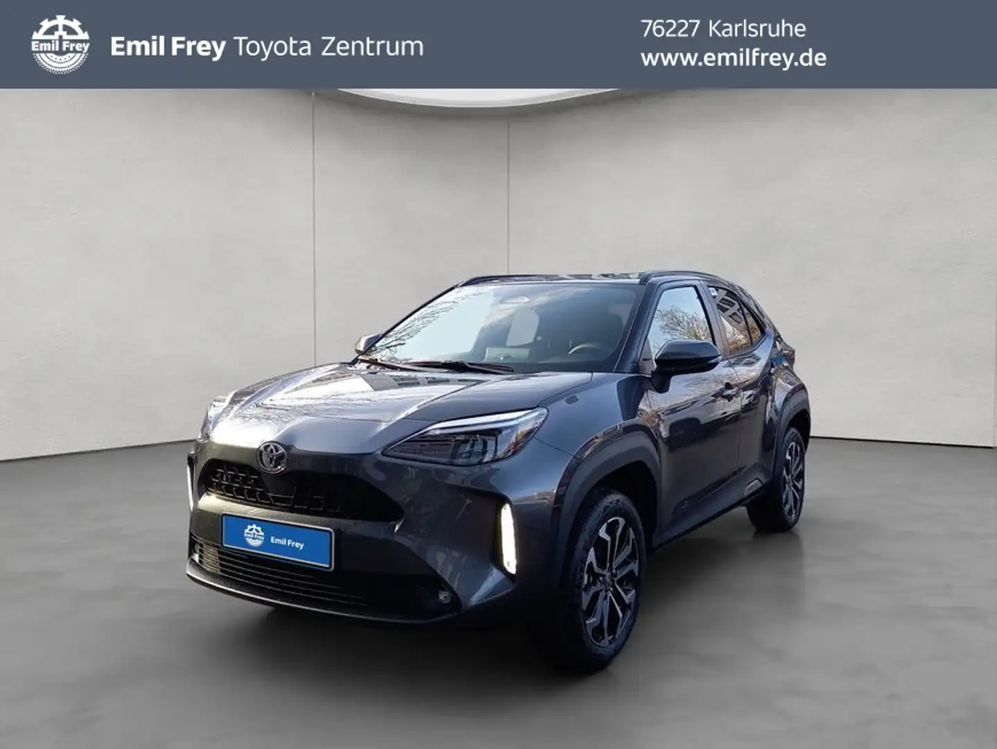 Toyota Yaris Cross Hybrid 130 1.5 VVT-i Teamplayer 68 kW, Grau - 1