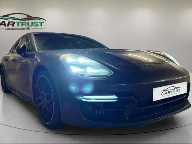 Porsche Panamera GTS Sport Turismo