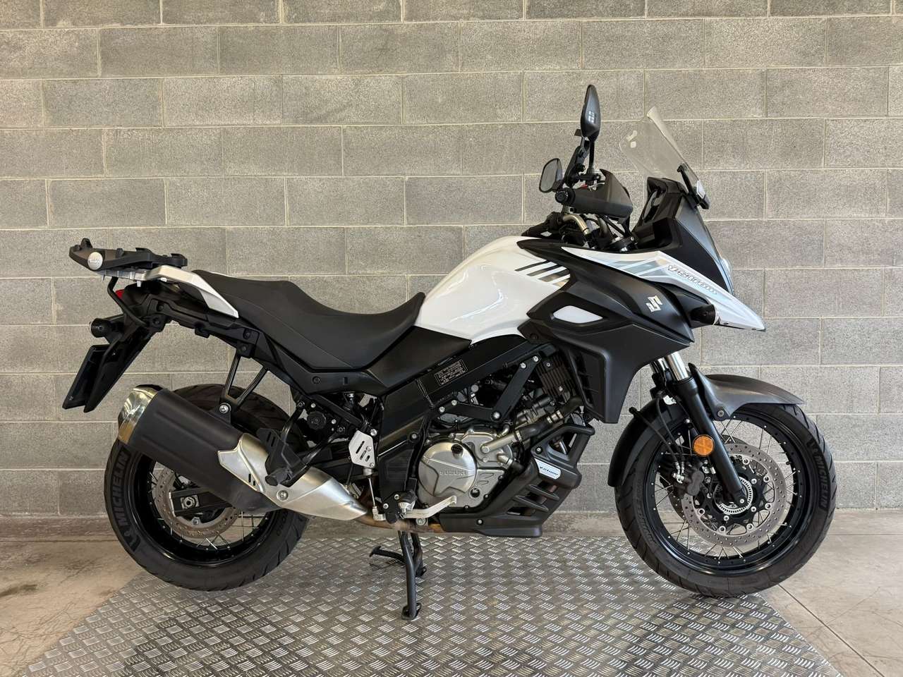 Suzuki V-Strom 650 CAMPAGNA PROVA RISCATTA O RENDI.