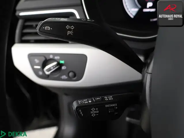 Audi A4 view 15