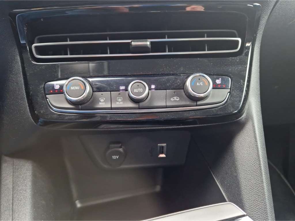 Opel Mokka E