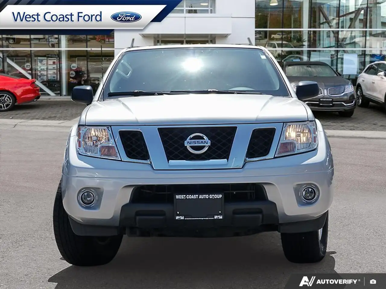 Nissan Frontier снимка Nissan Frontier