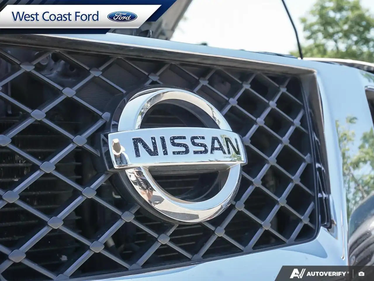 Nissan Frontier снимка Nissan Frontier