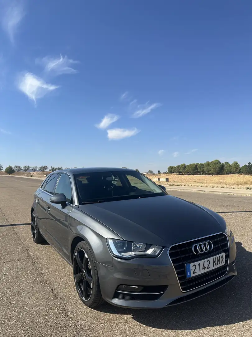 Audi A3 Ambiente - 1