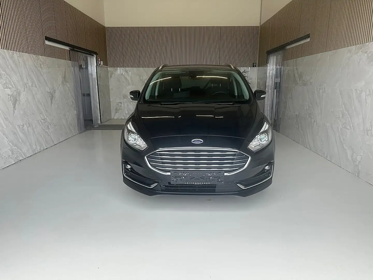 Ford S-Max S-MAX Titanium 2,0 Aut. ÖAMTC, NEUER ZAHNRIEMEN... Schwarz - 2