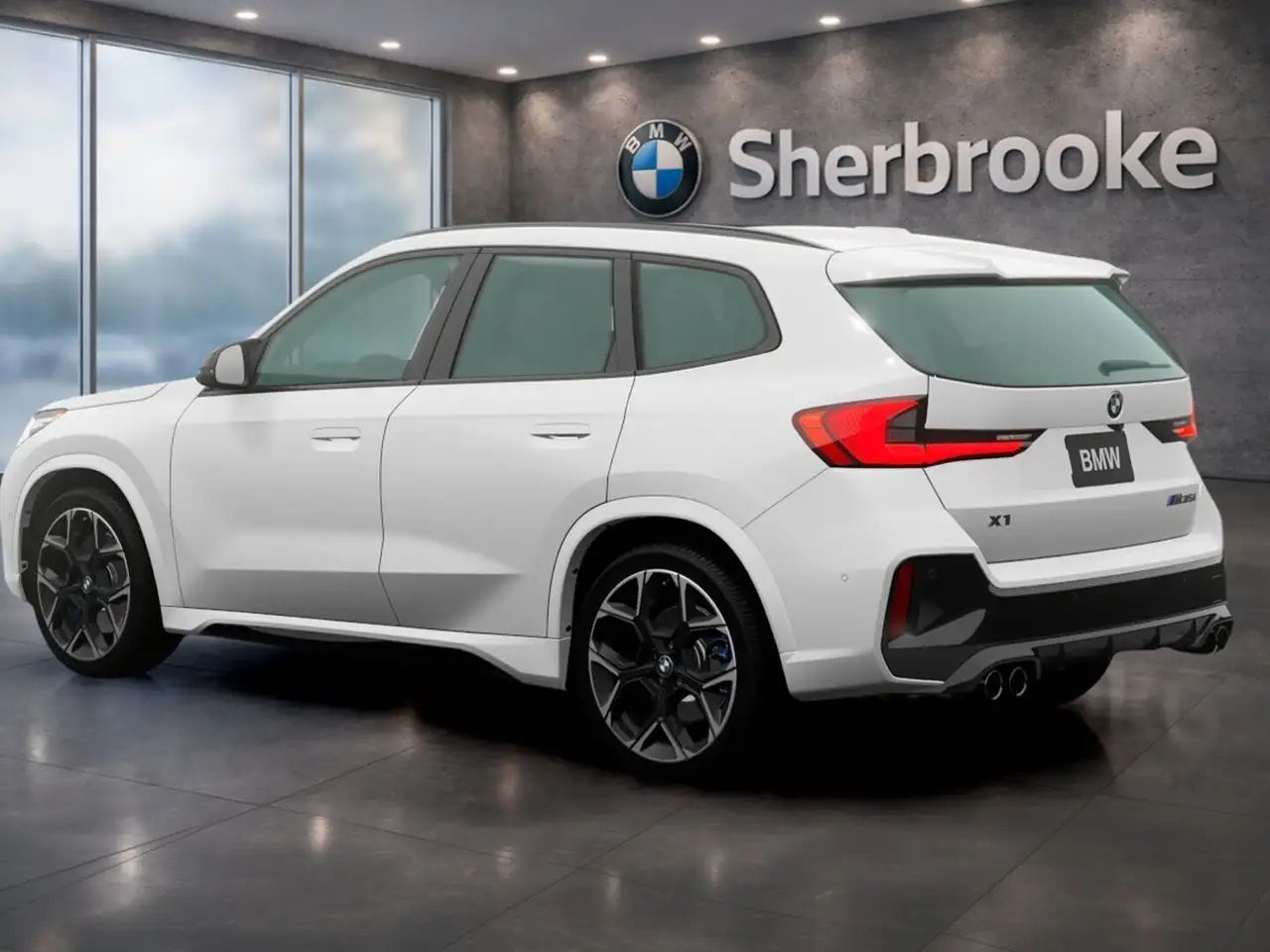 BMW X1 снимка BMW X1