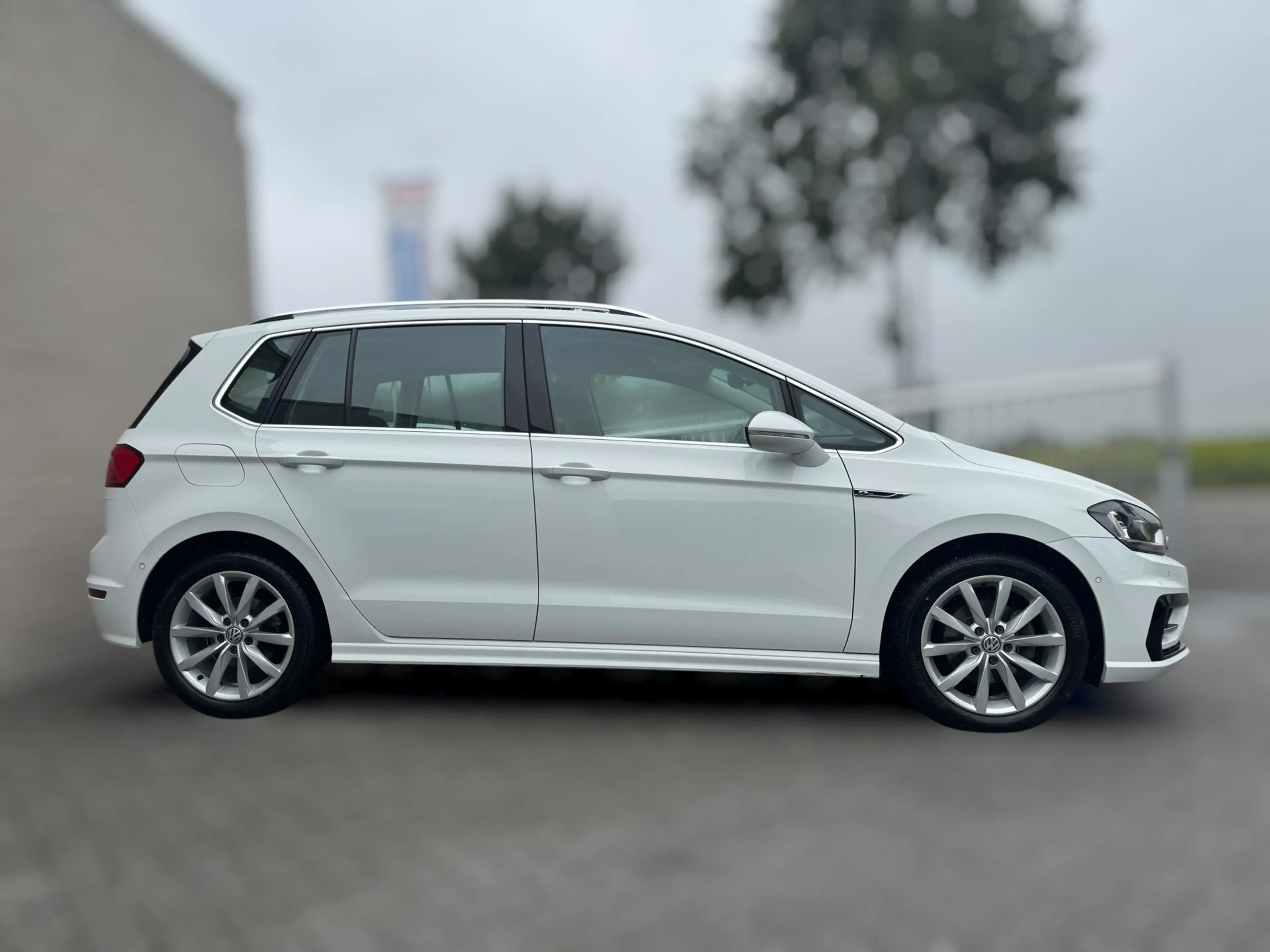 Volkswagen Golf Sportsvan 1.4 TSI Highline R-Line Afneembare Trekhaak / Came — photo 7