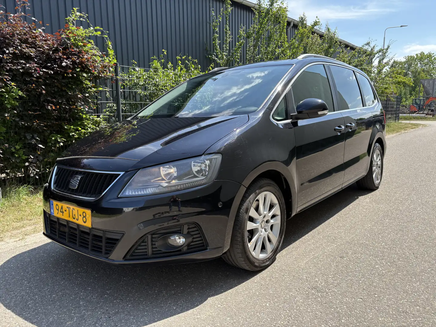 SEAT Alhambra 1.4 TSI Style / NAVI / CRUISE / 7 PERSOONS Zwart - 1