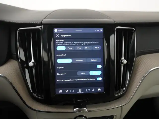 Volvo XC60 view 19