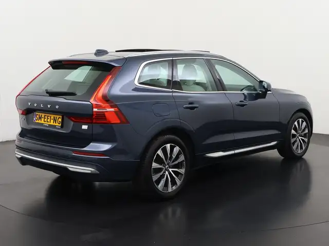 Volvo XC60 view 4