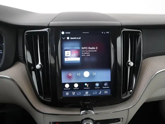 Volvo XC60 view 16