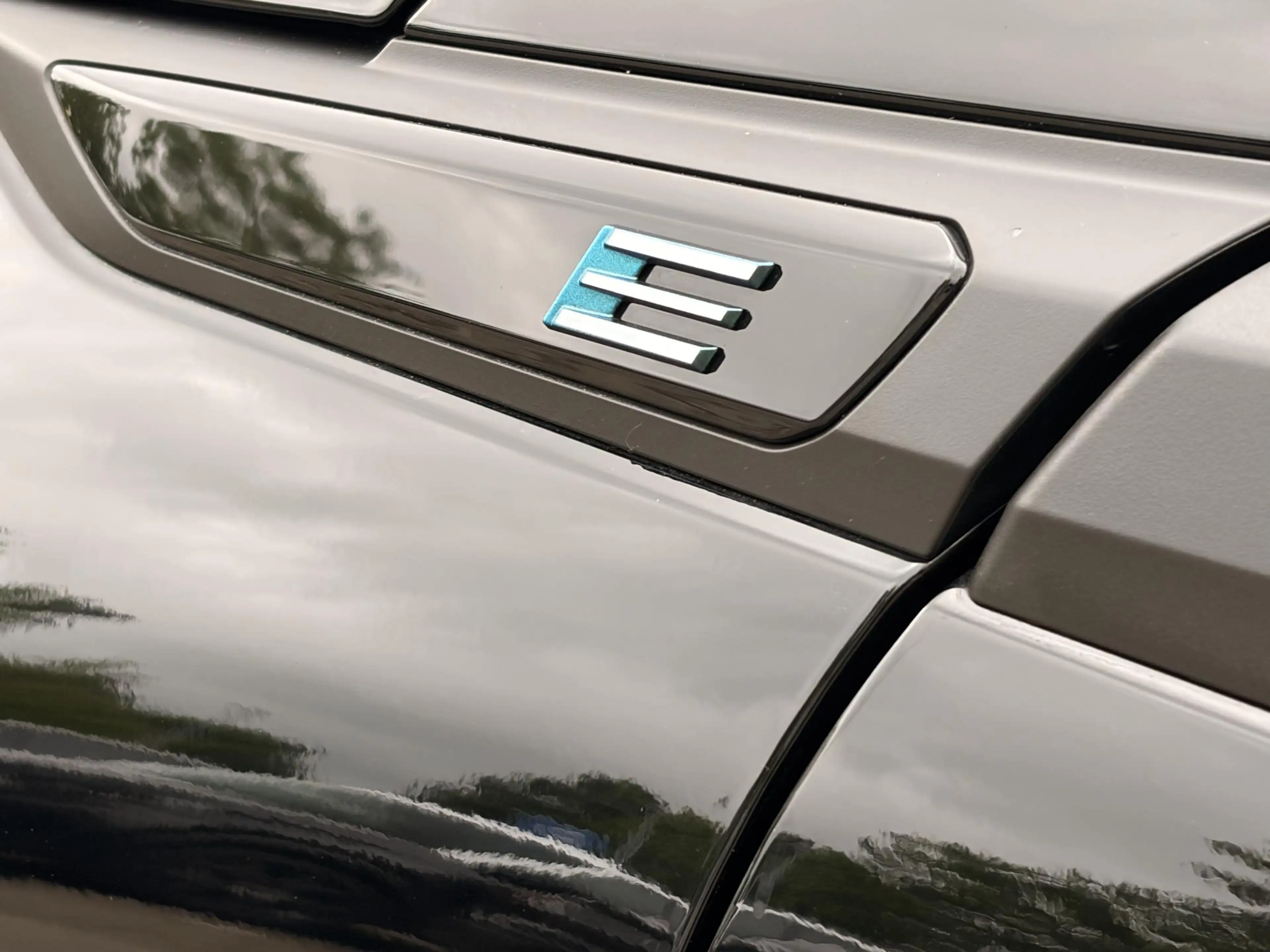 Peugeot e-2008 EV Allure 50 kWh | Parkeersensoren | Apple Carplay — photo 13
